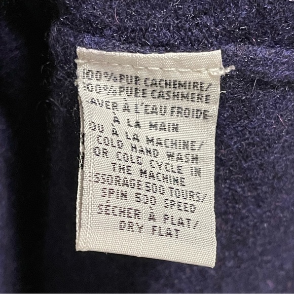 Eric Bompard super soft 100% Cashmere purple dress with jeweled buttons size M - Picture 3 of 7
